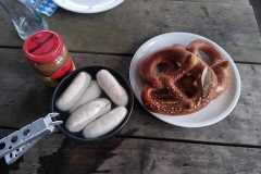 Weisswurst-Fruehstueck-02
